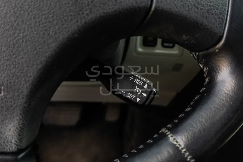 2010 لكزس آي إس 250