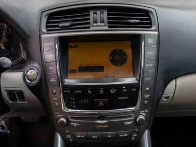 2010 لكزس آي إس 250