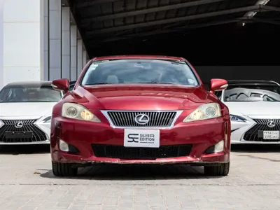2010 لكزس آي إس 250