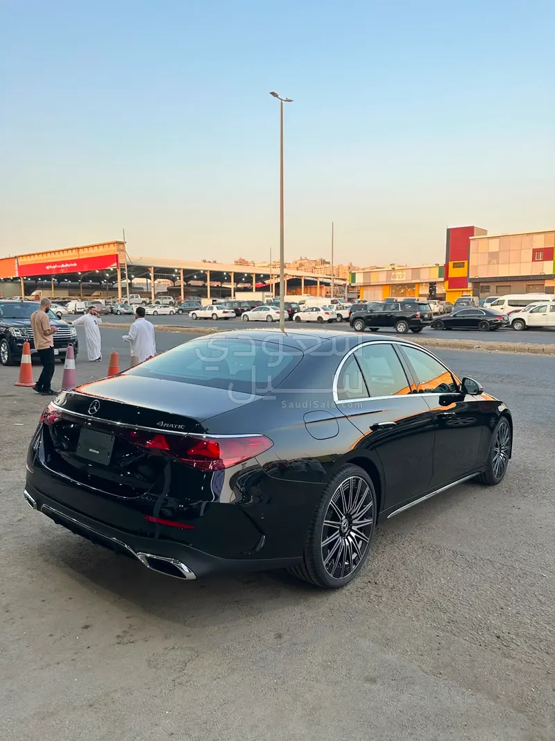 2026 مرسيدس - بنز إي 350