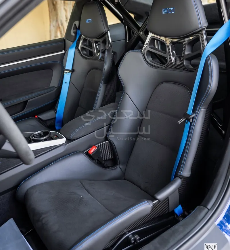 2023 بورش 911 داكار