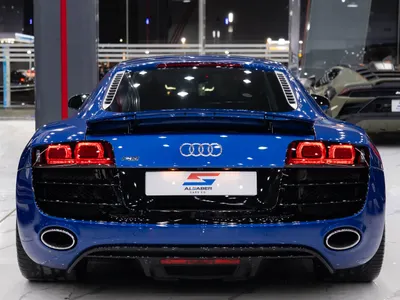 2011 اودي ار 8 في 10 بلس