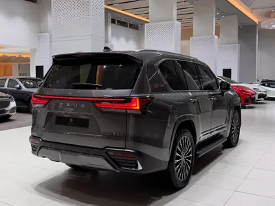 2025 لكزس إل إكس 600 BB