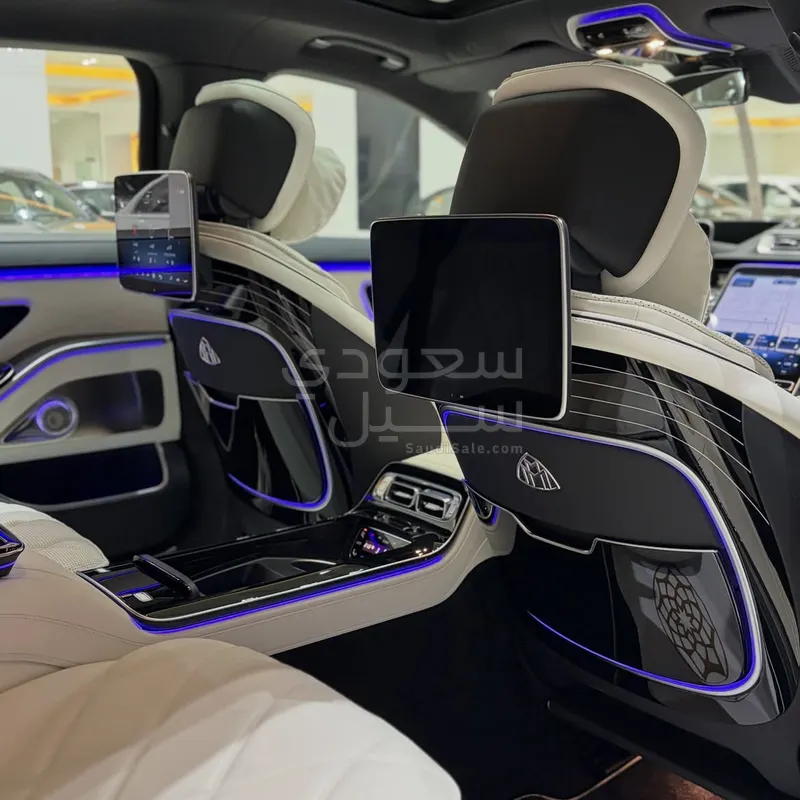2025 مرسيدس - بنز إس 680 مايباخ