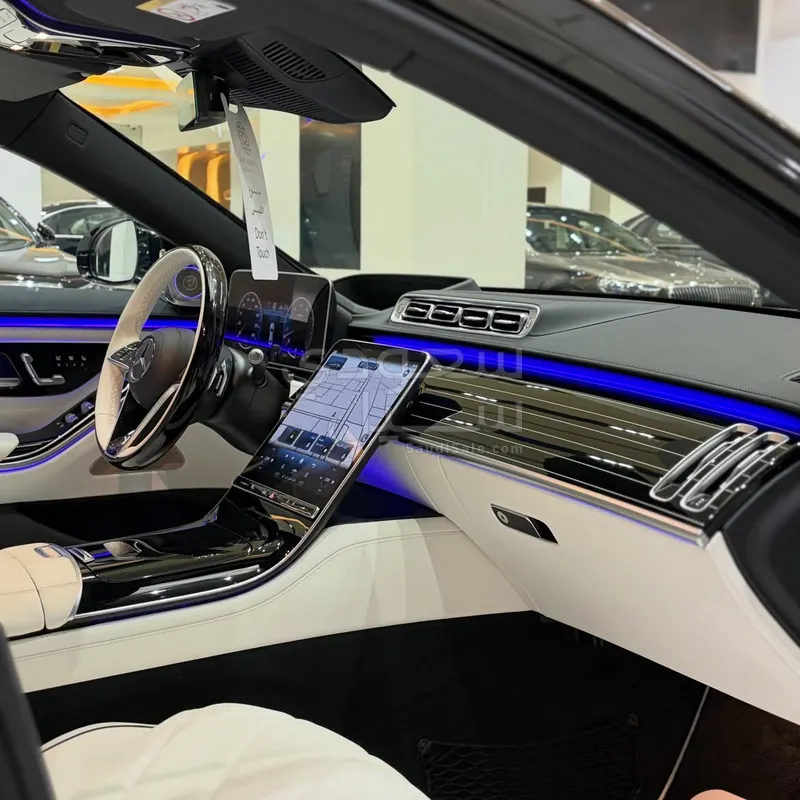 2025 مرسيدس - بنز إس 680 مايباخ