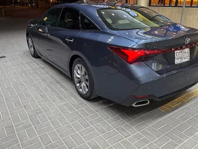 2021 تويوتا افالون اكس ال اي