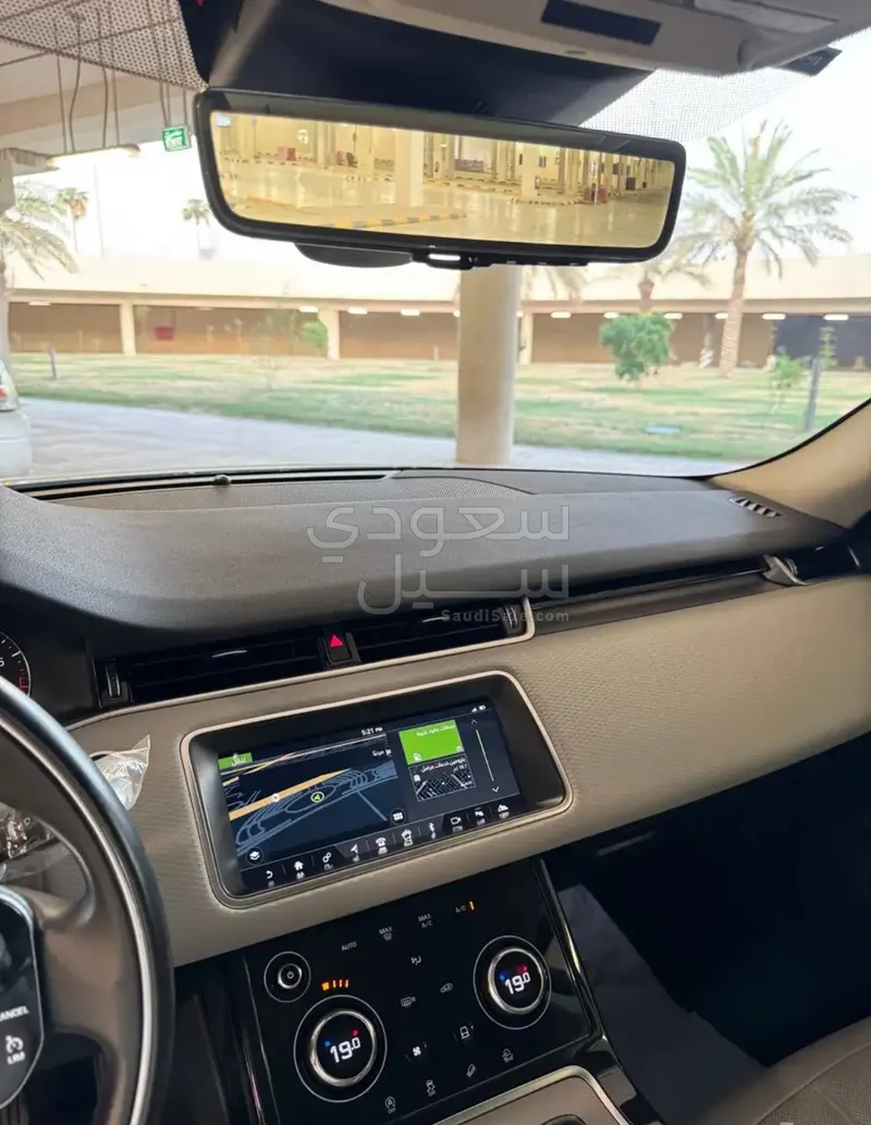 2020 لاند روفر رينج روفر ايفوك