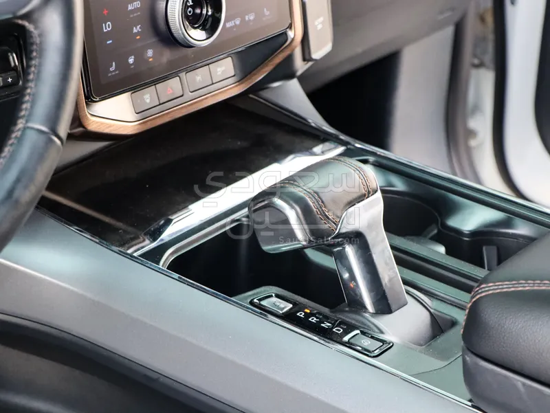 2023 فورد اف 150 لايتنج