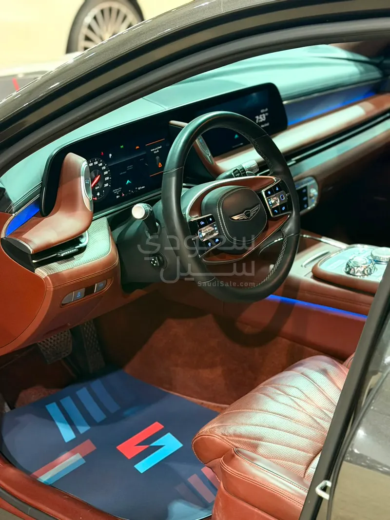 2025 جينيسيس جي 90