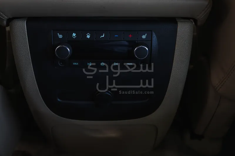 2011 جي ام سي يوكون دينالي