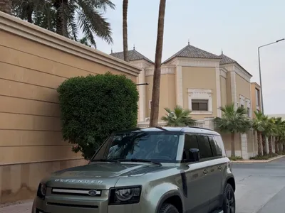 2024 لاند روفر ديفيندر 110 اس اي