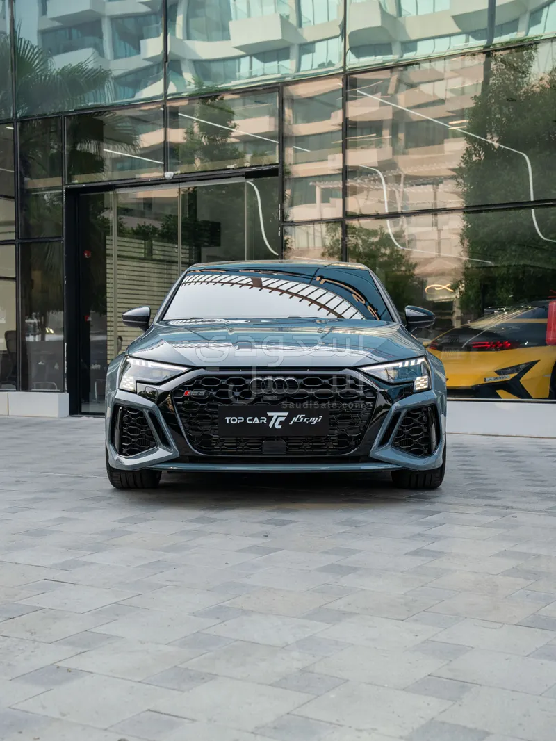 2024 اودي ار اس 3