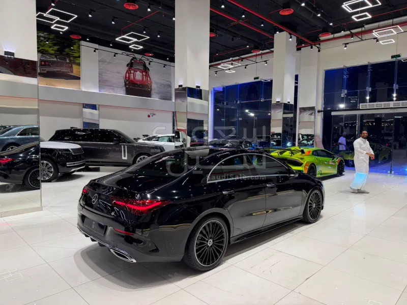2024 مرسيدس - بنز سي إل أي 200