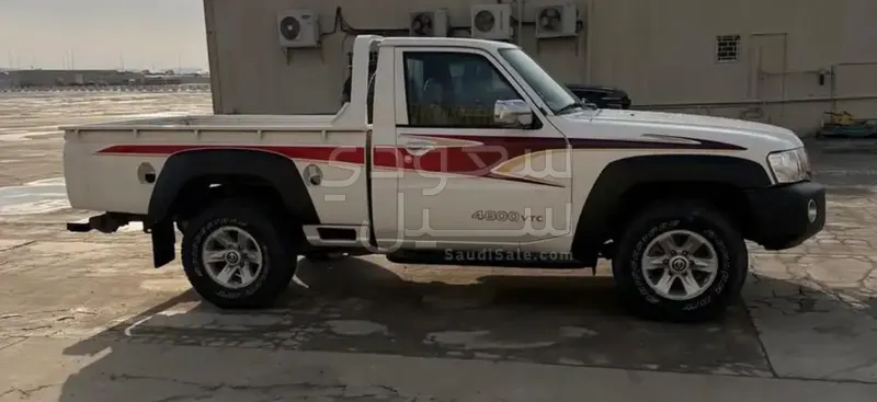 2023 نيسان بيك اب