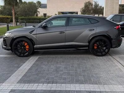 2021 لمبرجيني اوروس