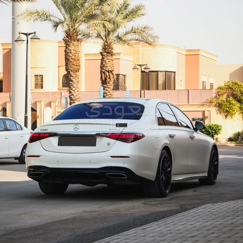 2022 مرسيدس - بنز إس 580