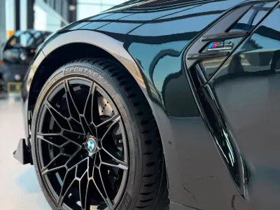 2026 بي ام دبليو الفئة ام إم 4 كومبيتيشن