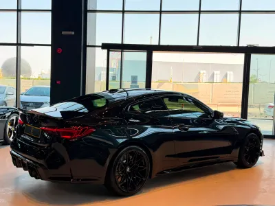 2026 بي ام دبليو الفئة ام إم 4 كومبيتيشن