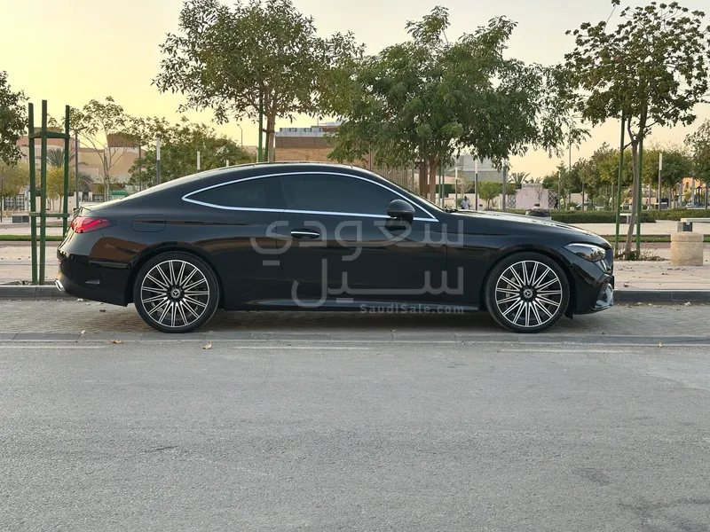2025 مرسيدس - بنز سي إل إي 450