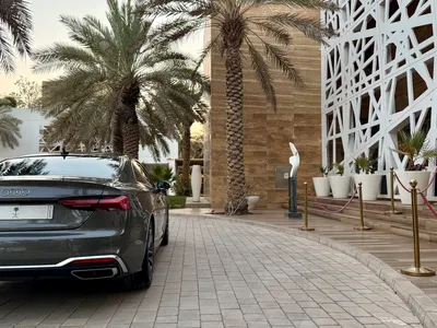 2023 اودي اي 5 40 تي اف اس اي اس لاين
