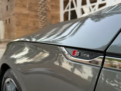 2023 اودي اي 5 40 تي اف اس اي اس لاين