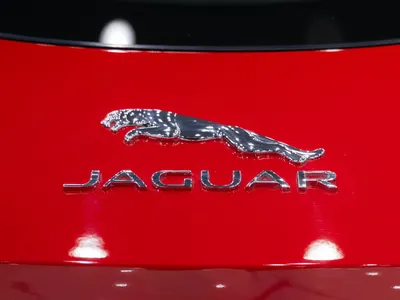 2015 جاكوار اف-تايب ار