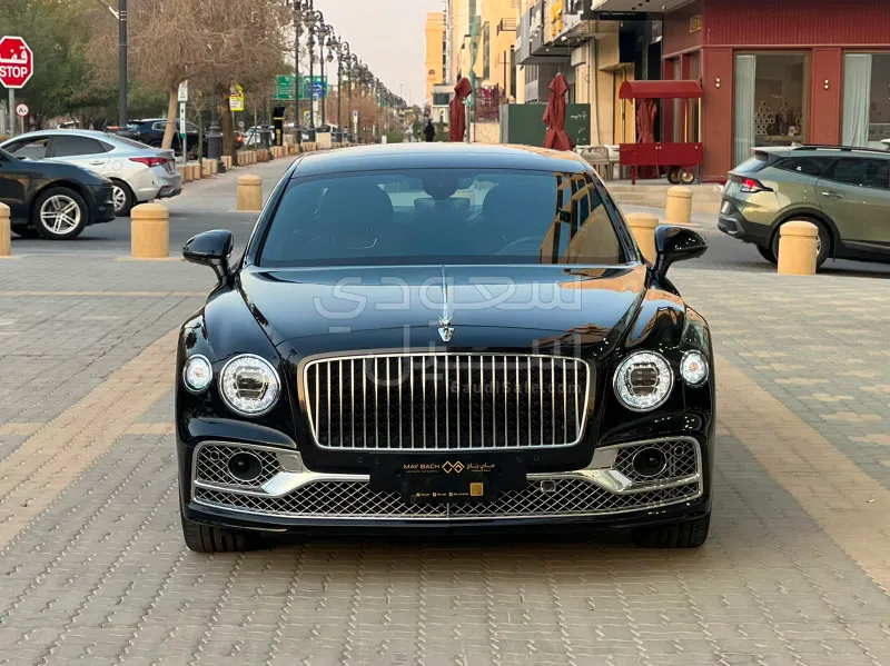 2021 بنتلي كونتيننتل فلاينج سبير