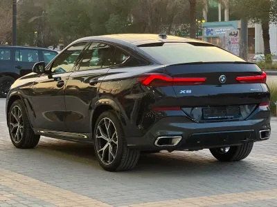 2026 بي ام دبليو الفئة اكس 6 إم كت