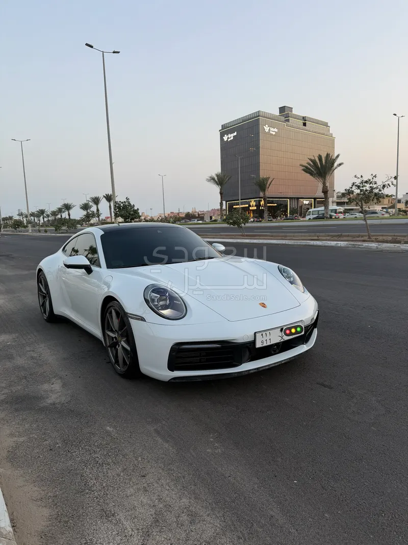 2022 بورش 911 كاريرا 4 اس