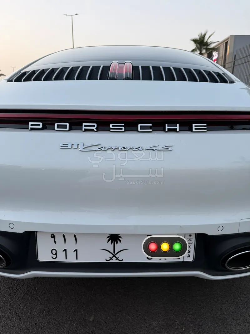 2022 بورش 911 كاريرا 4 اس