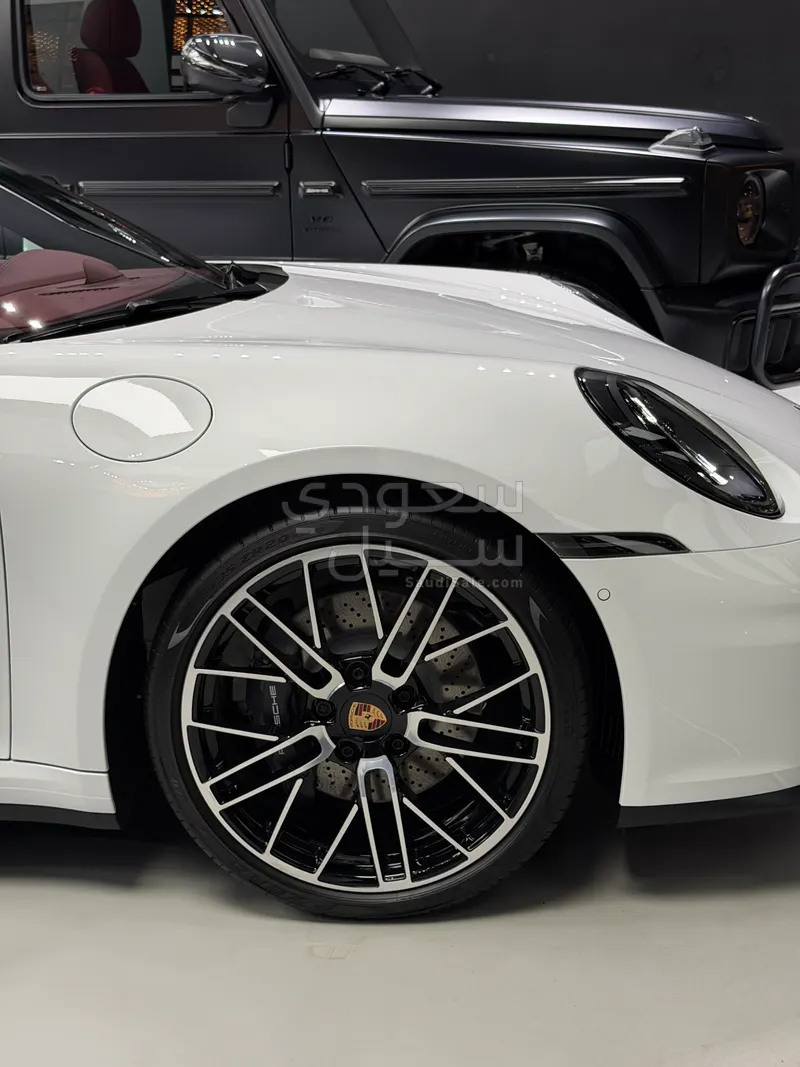 2026 بورش 911 كاريرا