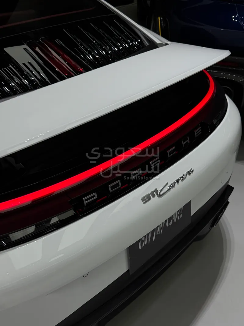2026 بورش 911 كاريرا