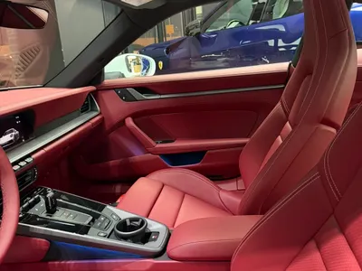 2026 بورش 911 كاريرا