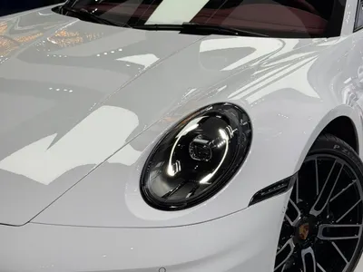 2026 بورش 911 كاريرا
