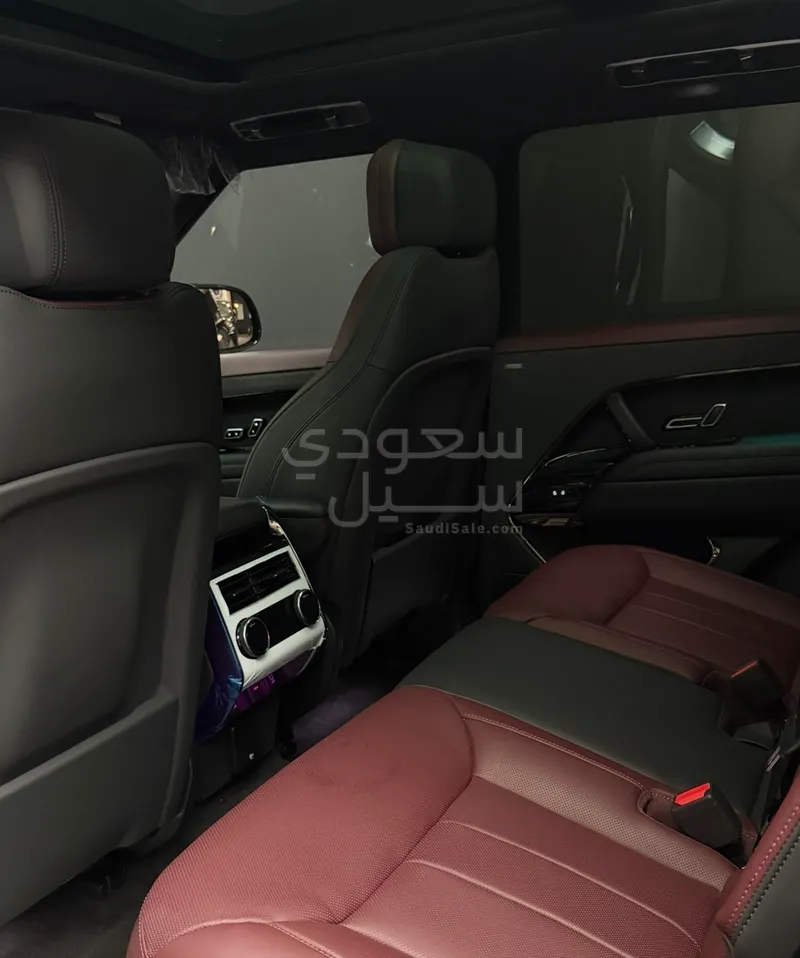 2026 لاند روفر رينج روفر سبورت اتش اس اي
