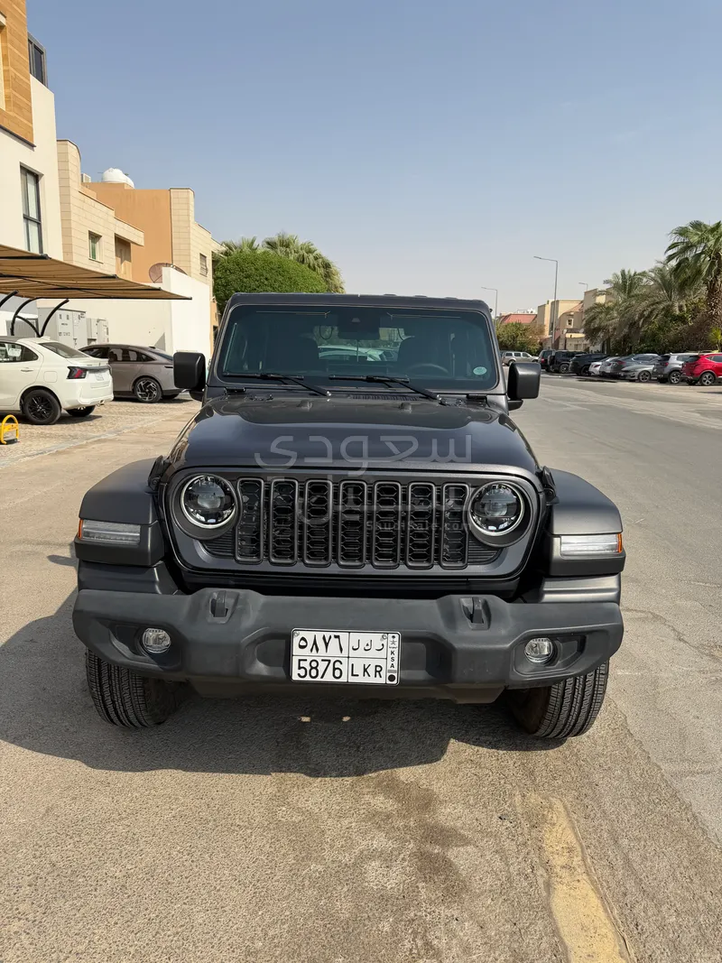 2024 جييب رانجلر سبورت