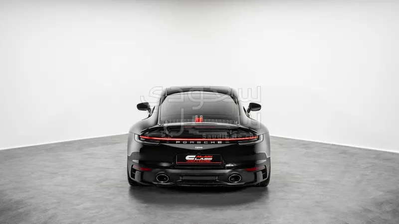 2021 بورش 911 كاريرا اس