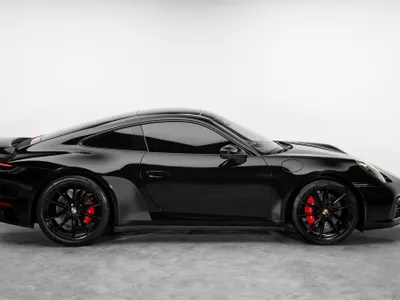 2021 بورش 911 كاريرا اس