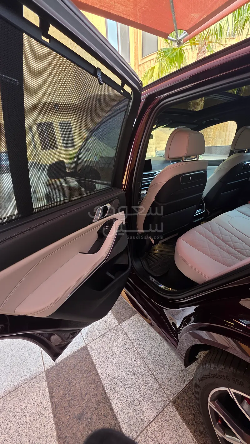2024 بي ام دبليو الفئة اكس 5 إم كت