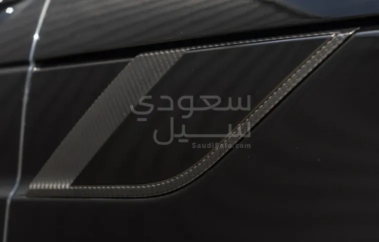 2024 لاند روفر رينج روفر سبورت اس في