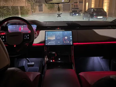 2024 لاند روفر رينج روفر سبورت اس في