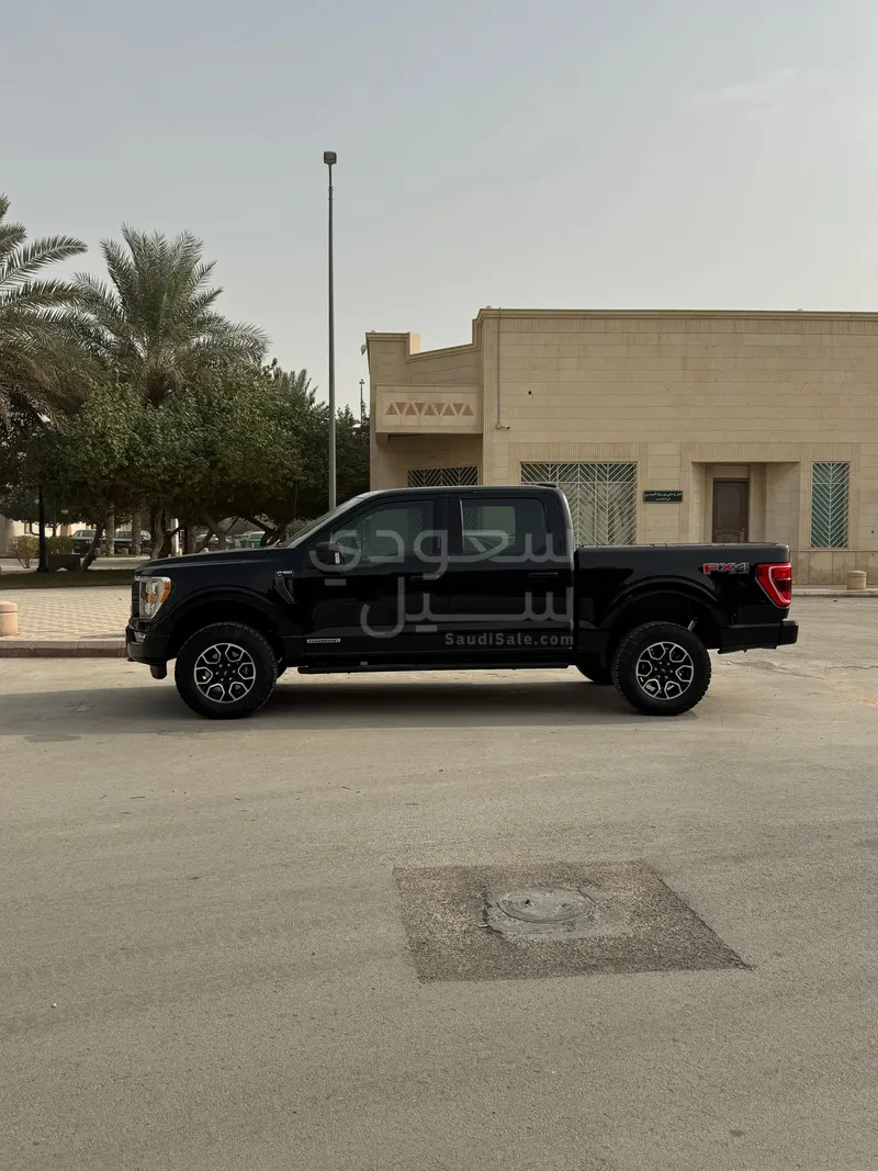 2022 فورد اف 150
