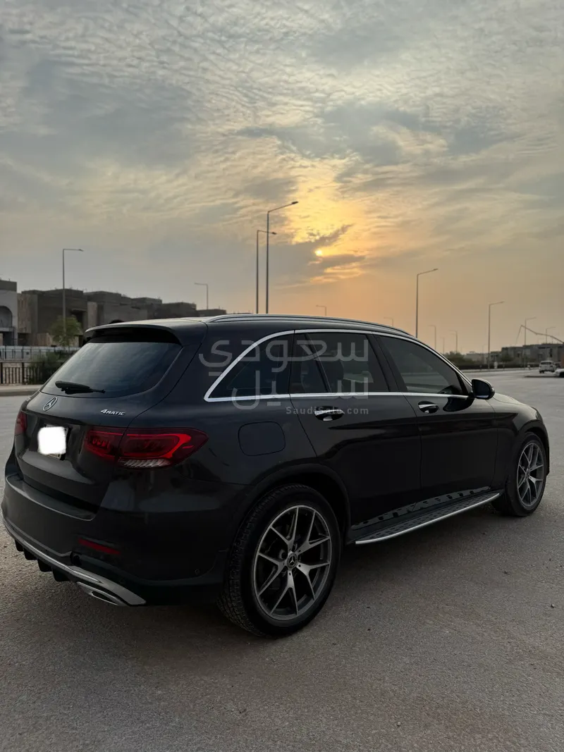 2020 مرسيدس - بنز جي إل سي 200
