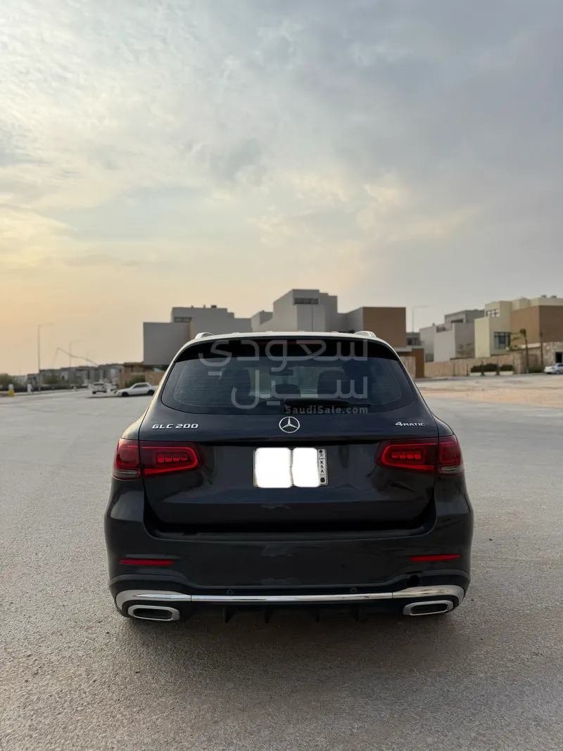 2020 مرسيدس - بنز جي إل سي 200