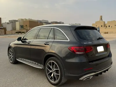 2020 مرسيدس - بنز جي إل سي 200