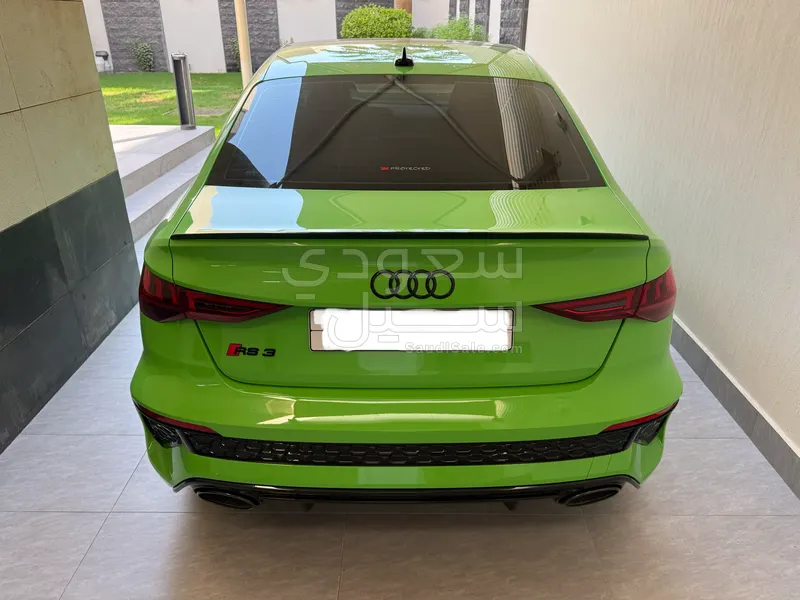 2022 اودي ار اس 3