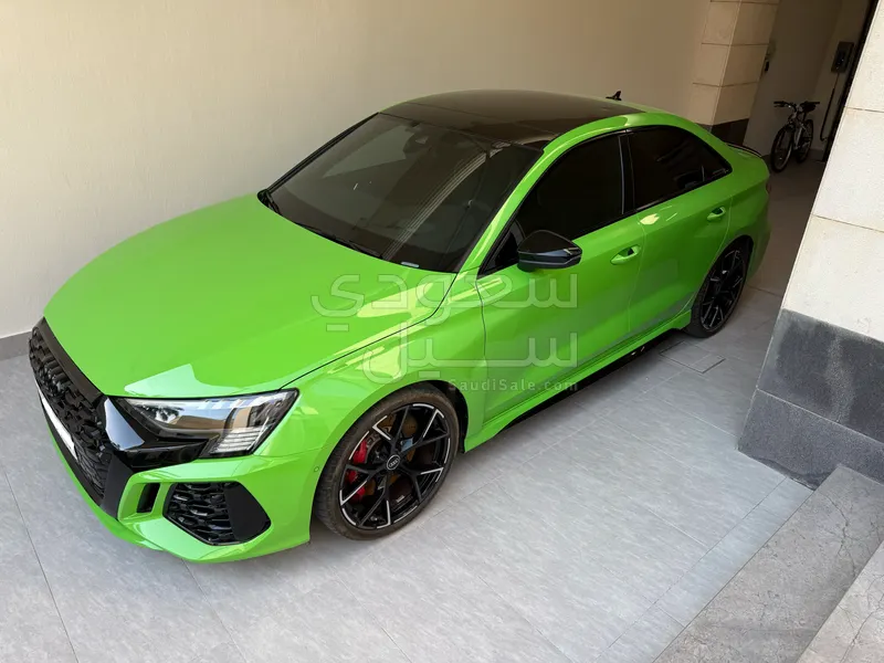 2022 اودي ار اس 3