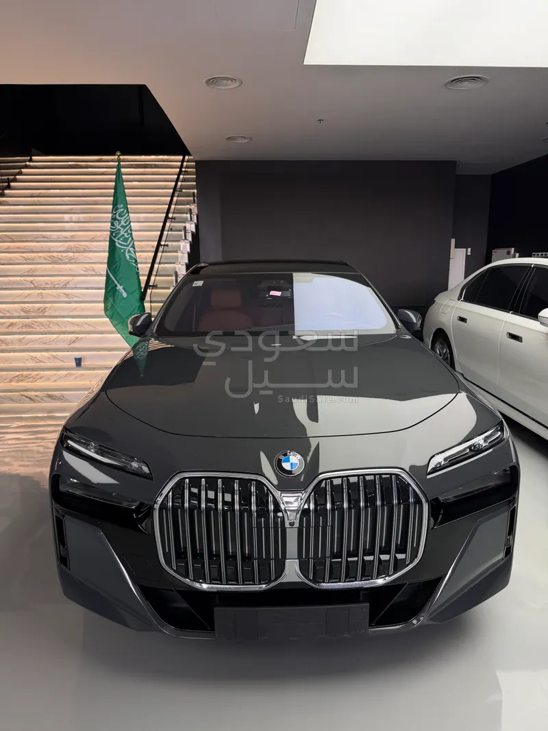 2024 بي ام دبليو الفئة السابعة 740أي