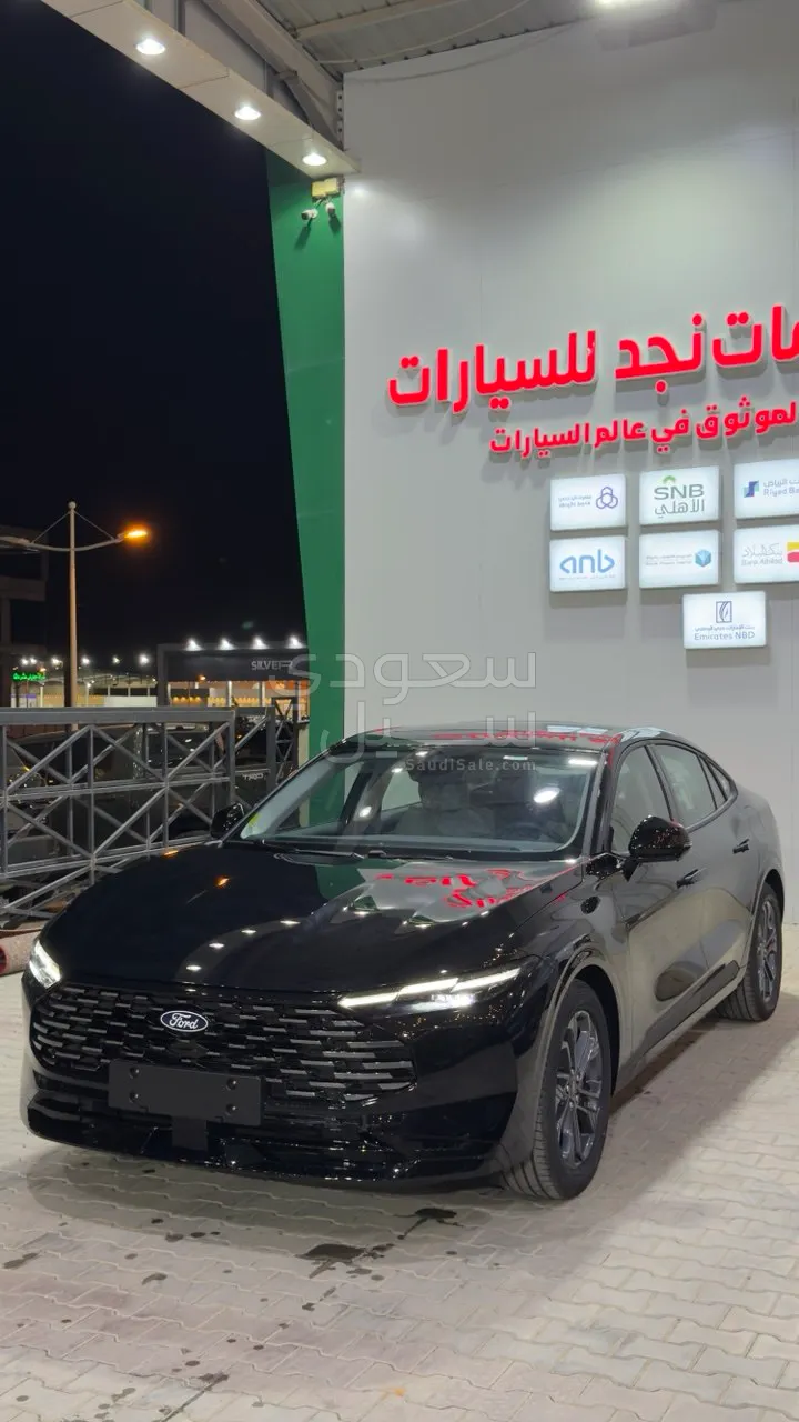 2026 فورد توروس ترند