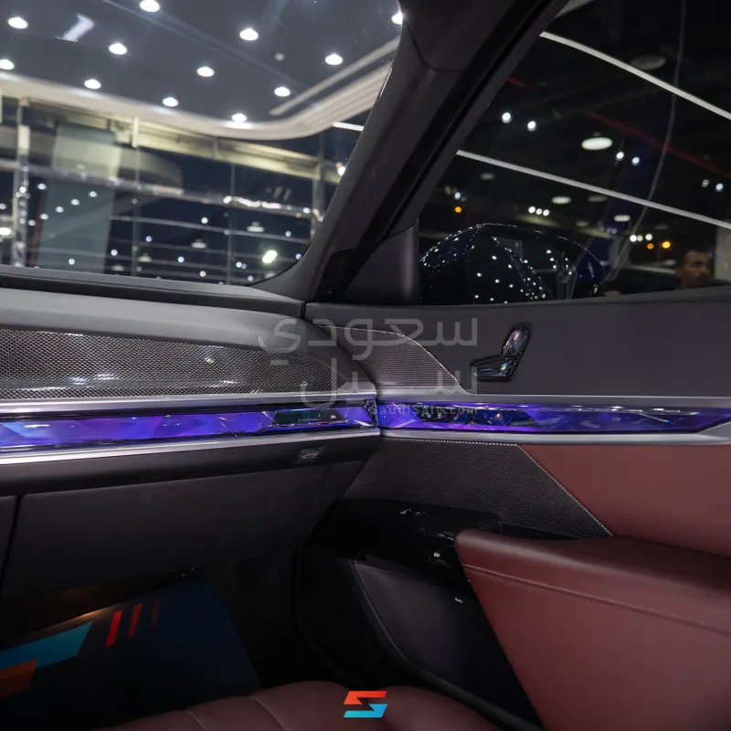 2024 بي ام دبليو الفئة السابعة 735أي